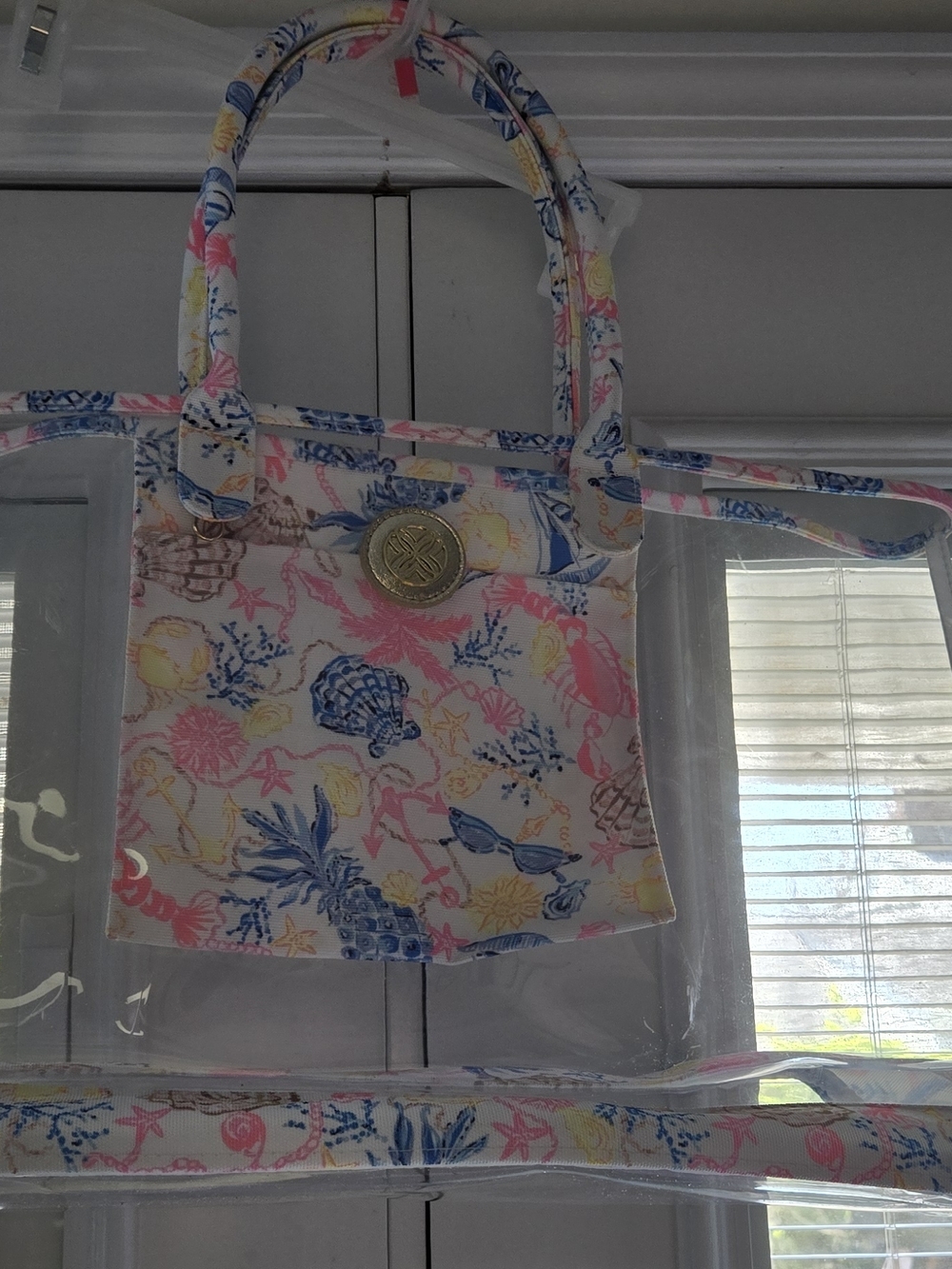 Lilly Pultizer Women’s Clear Tote with Pink, Blue & Yellow Beach Print